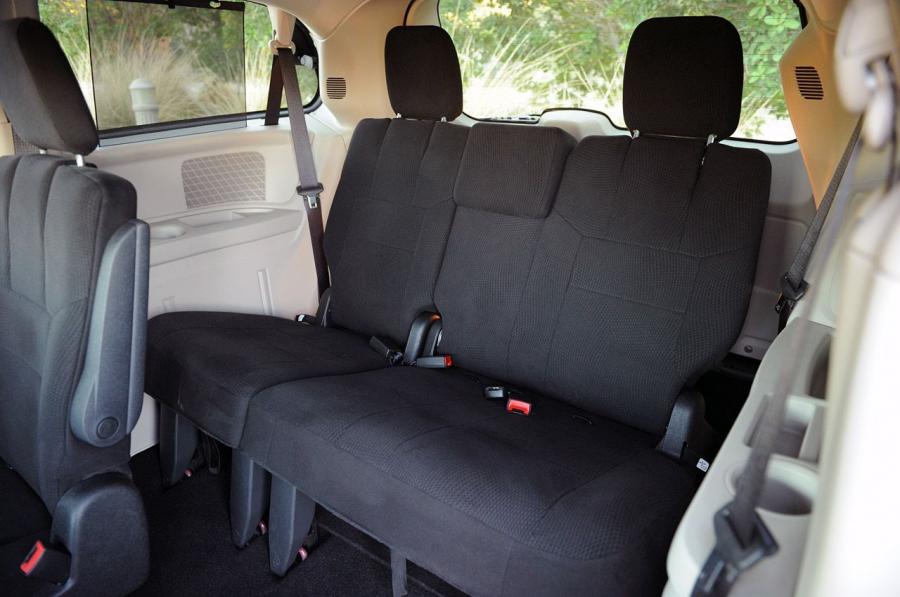  Dodge Grand Caravan 2011 года  (фото 10 из 83)